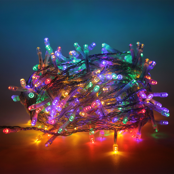 Luccika Home stringa catena 15 mt serie da 300 luci per albero di Natale a led multicolore 31V cavo trasparente con 8 giochi di luce e memoria IP44 per uso esterno interno