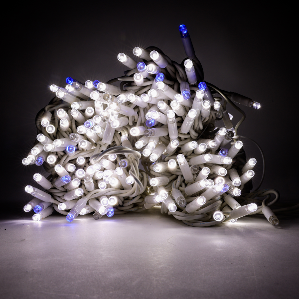 Luccika stringa catena 10 metri serie 100 luci di Natale a Maxi Led Bianco Ghiaccio con Flash Blu per uso esterno ed interno professionale