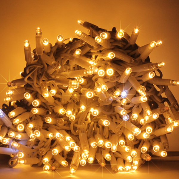 Luccika stringa catena 10 metri serie 100 luci di Natale a Maxi Led Bianco Caldo con Flash Bianco Ghiaccio per uso esterno ed interno professionale